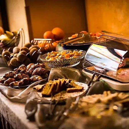 فندق Ambassador