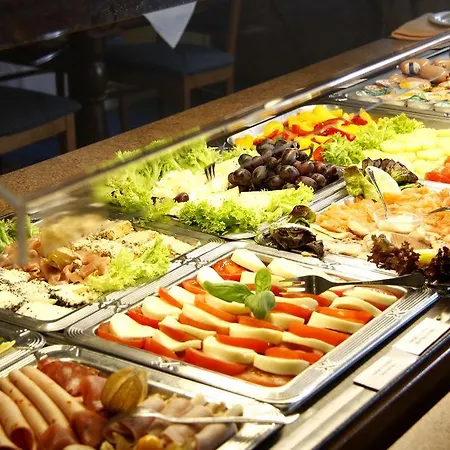 Ambassador Отель 4*