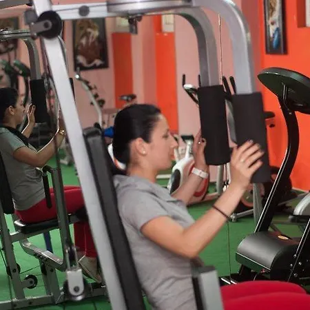 Ambassador Ξενοδοχείο 4*