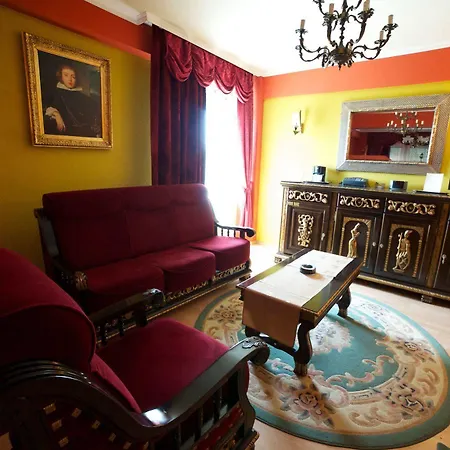 Отель Ambassador 4*