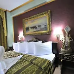 Ambassador Hotel 4*
